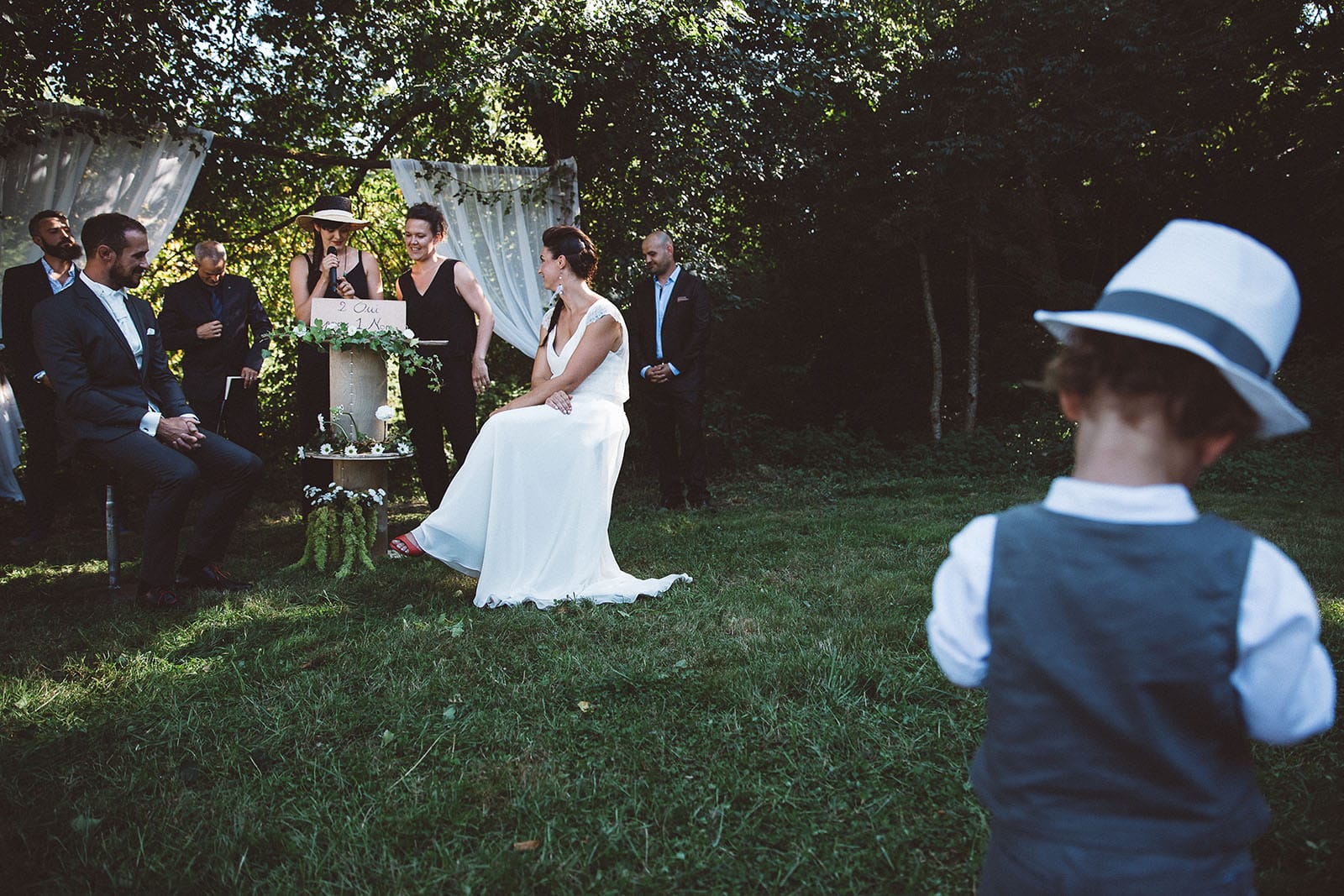 photographe de mariage Saint Etienne émotion joie bonheur cérémonie laique mariage champêtre