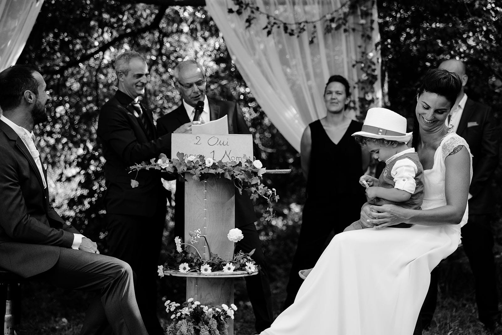 photographe de mariage Saint Etienne émotion joie bonheur cérémonie laique mariage champêtre