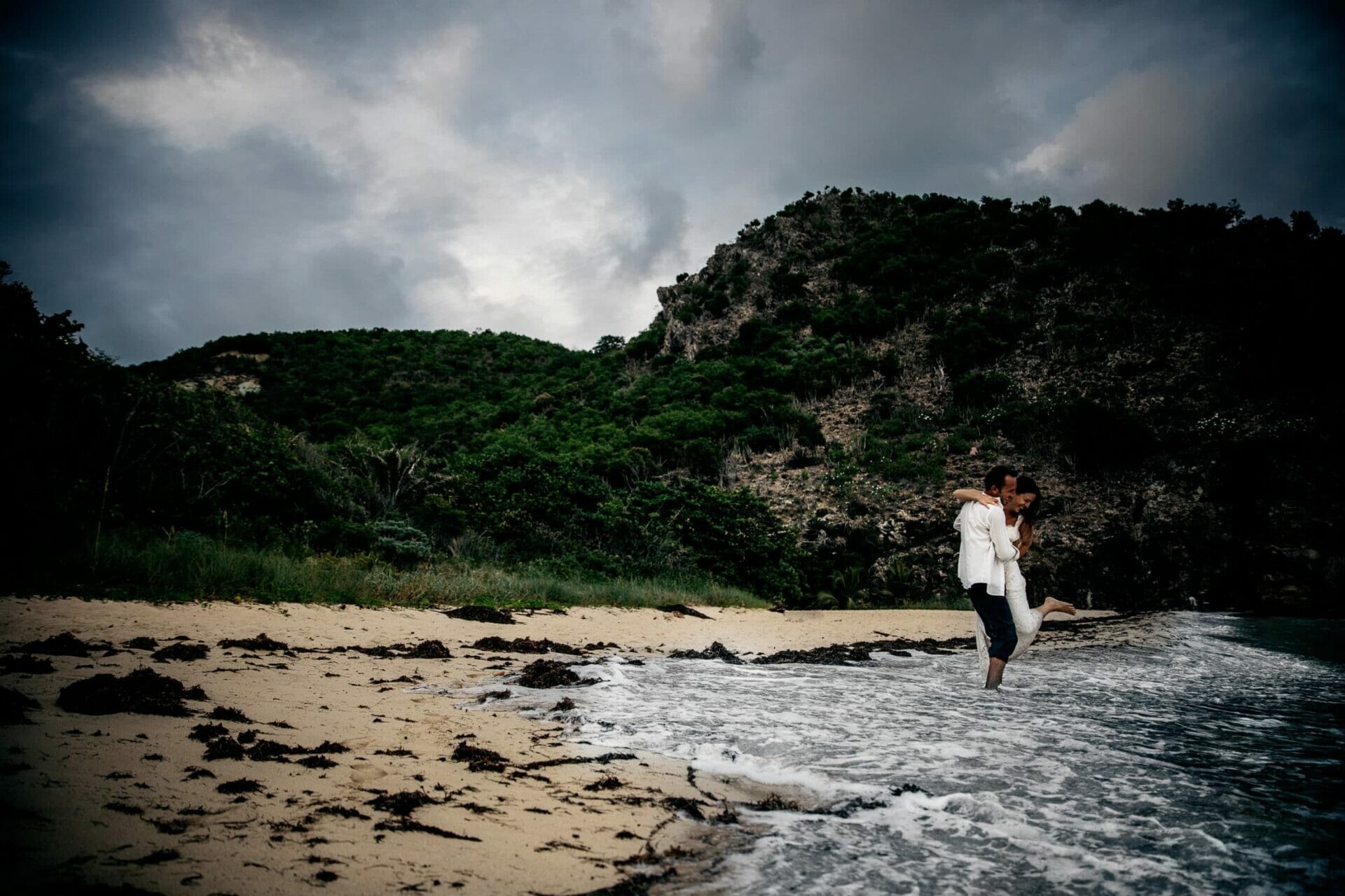Mariage à St Barth. Castille ALMA photographe de mariage aux Antilles