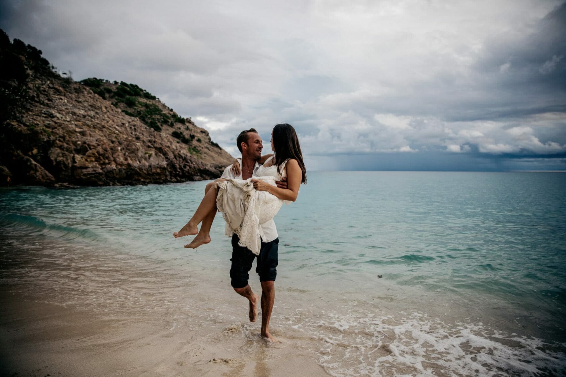 Mariage à St Barth. Castille ALMA photographe de mariage aux Antilles