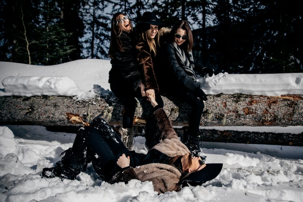 Enterrement de vie de jeune fille - Courchevel Séance photo par Castille ALMA