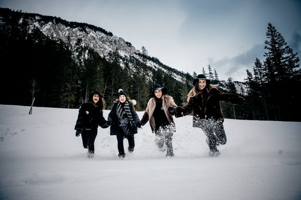 Enterrement de vie de jeune fille - Courchevel Séance photo par Castille ALMA
