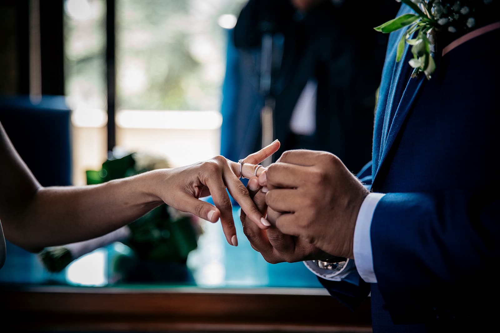 Photographe de mariage intime Paris Puteaux