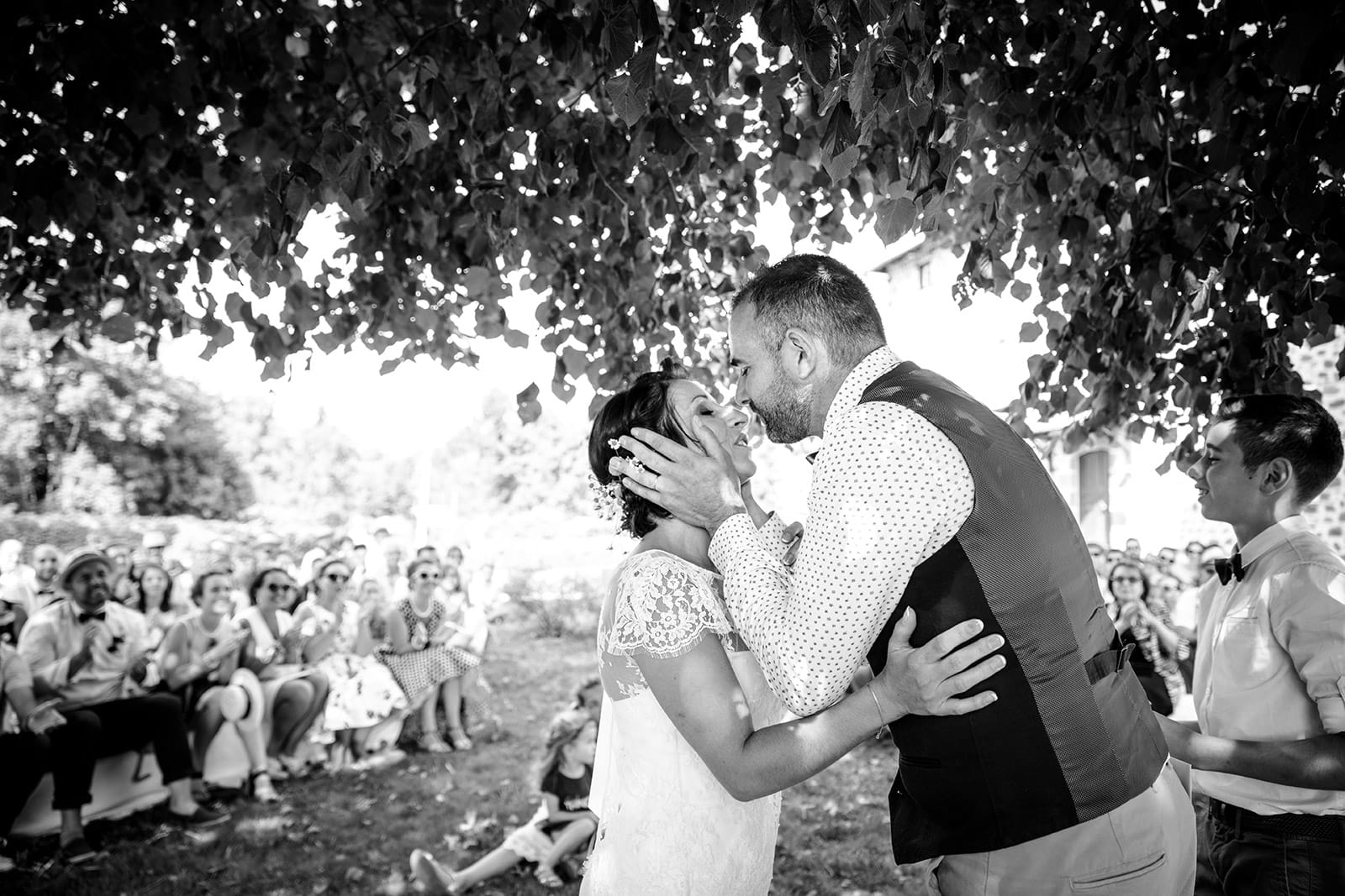 Photographe de mariage bohème à Aurillac