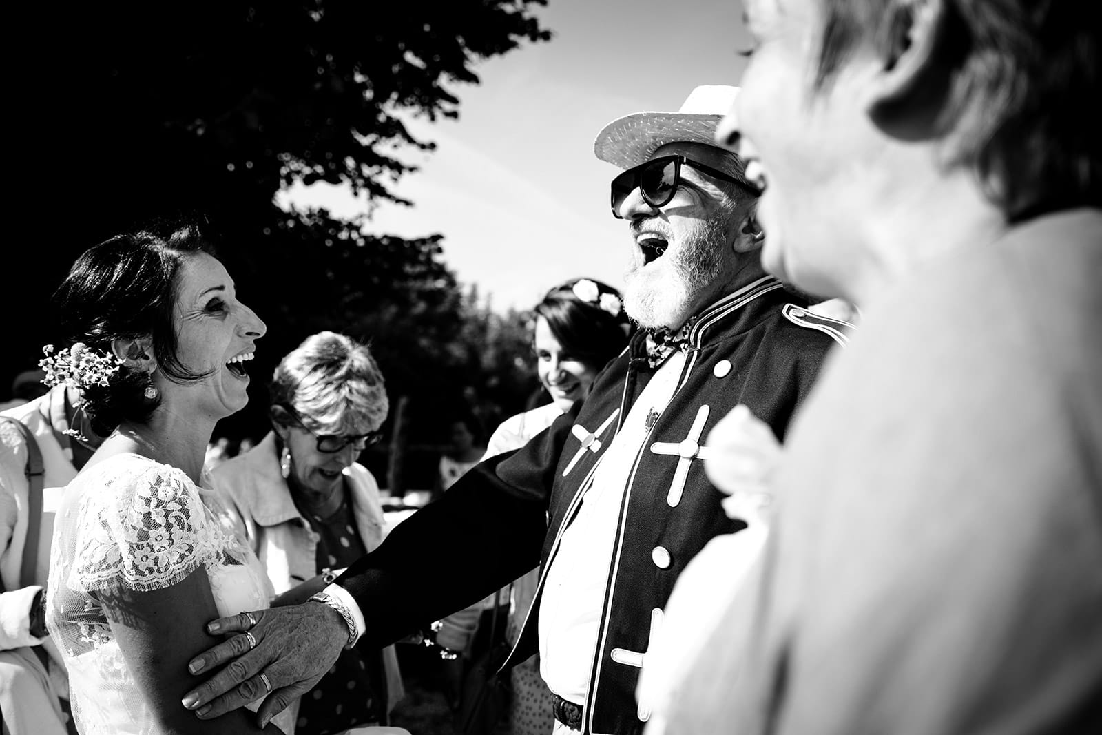 Photographe de mariage bohème à Aurillac
