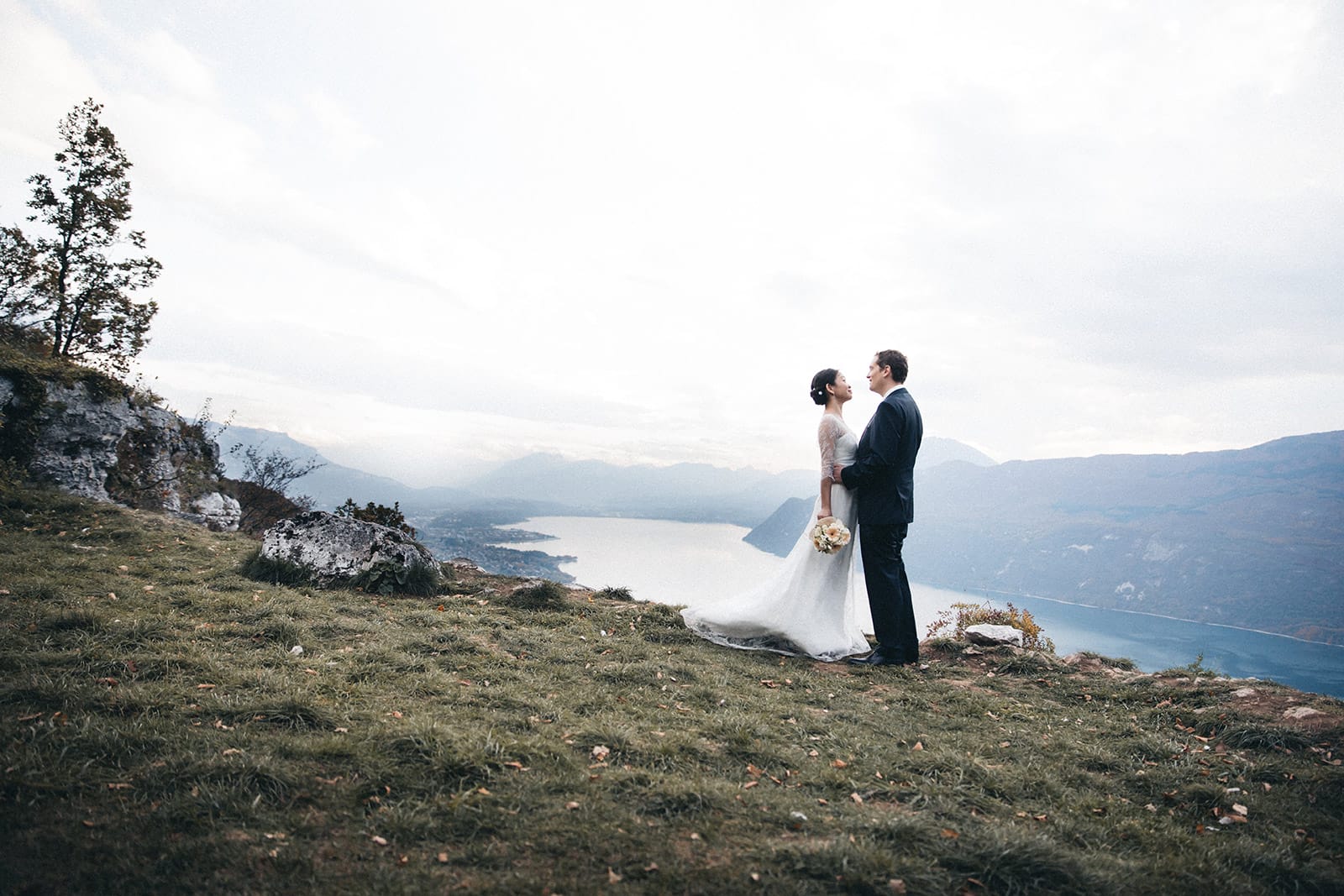 Photographe de mariage intime Aix les Bains