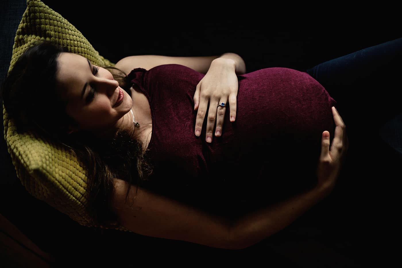 photographe séance grossesse studio Lyon Castille ALMA photographe mariage et famille