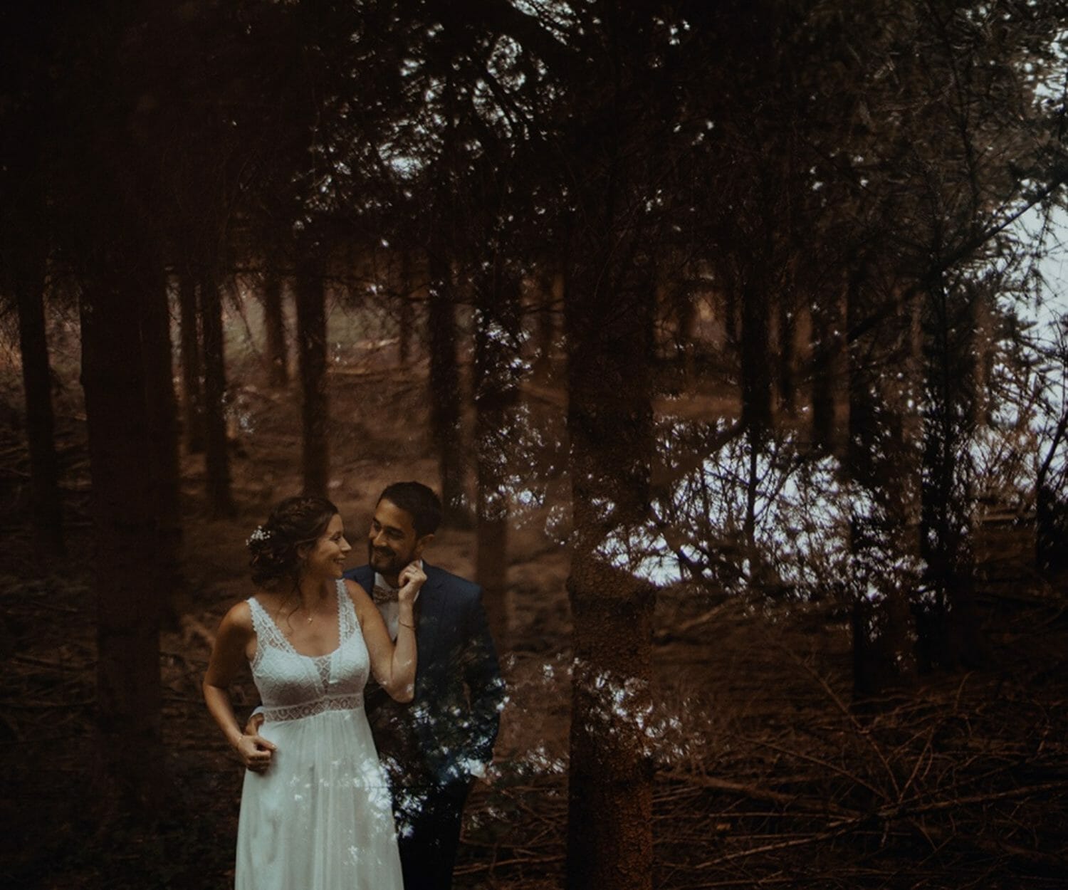 Photographe Mariage dans une maison familiale en Isère Castille ALMA photographe de mariage montagne, photographe de mariage Isère, photographe de mariage authentique