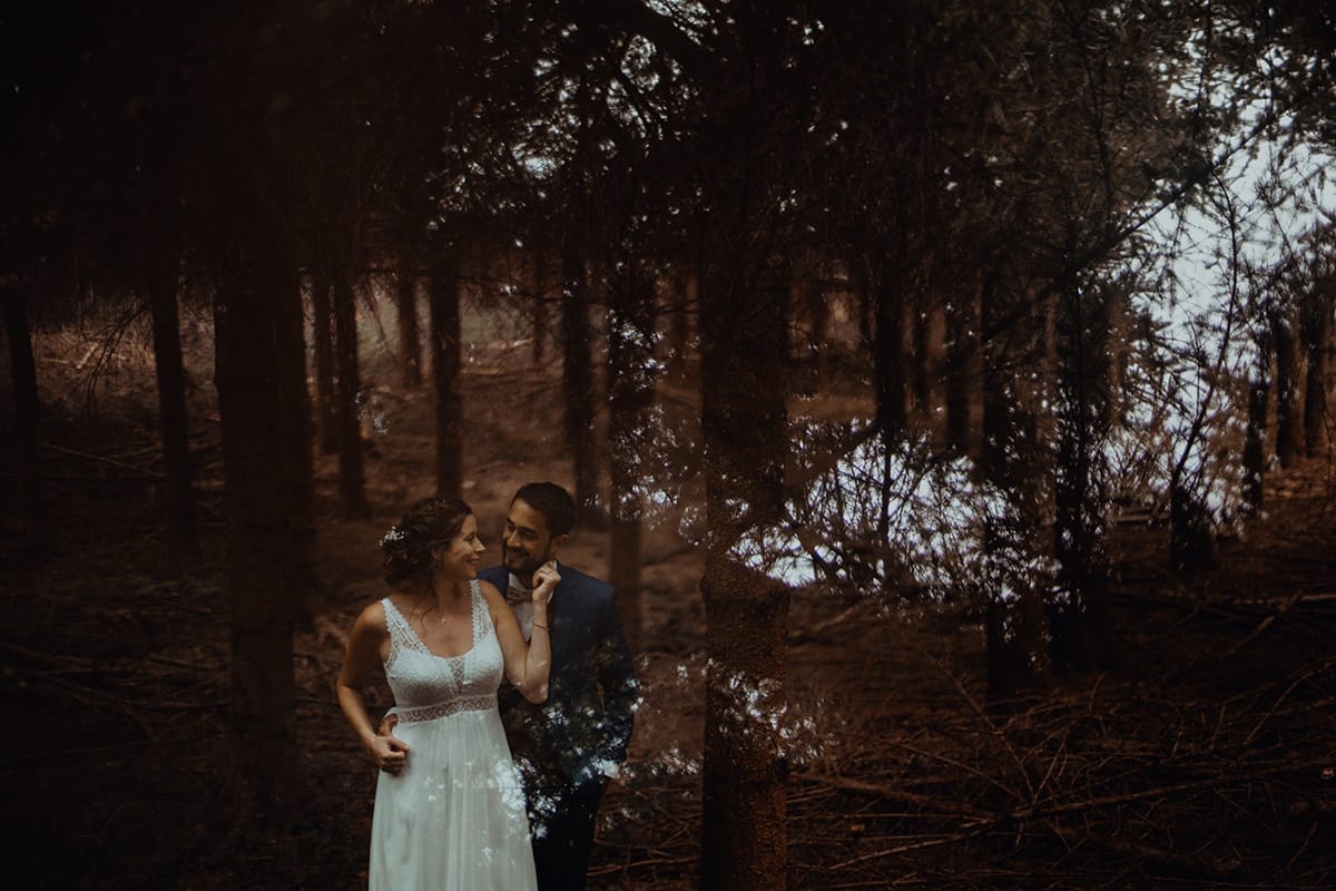 Photographe Mariage dans une maison familiale en Isère Castille ALMA photographe de mariage montagne, photographe de mariage Isère, photographe de mariage authentique