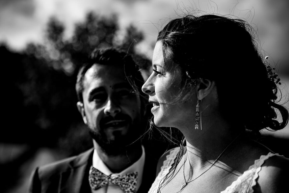 Photographe Mariage dans une maison familiale en Isère Castille ALMA photographe de mariage montagne, photographe de mariage Isère, photographe de mariage authentique