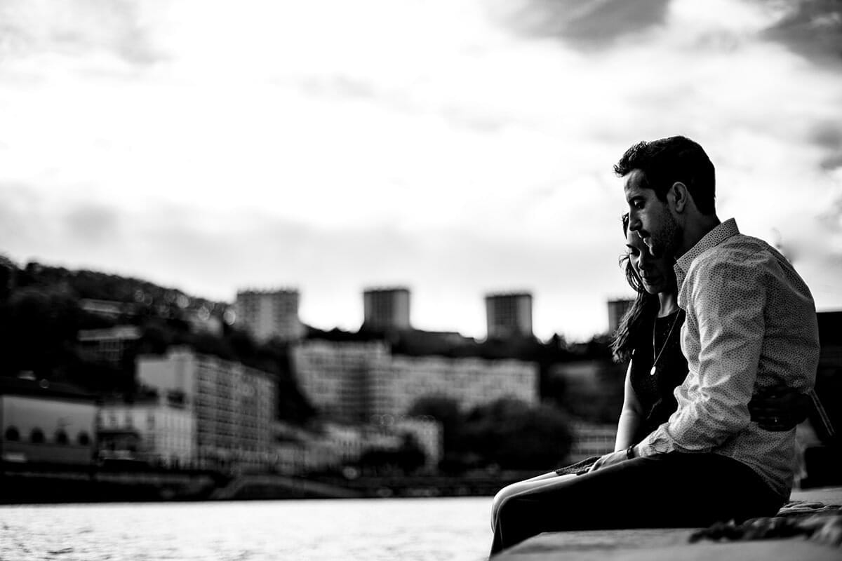 Love session à Lyon sur les quais de Saône
