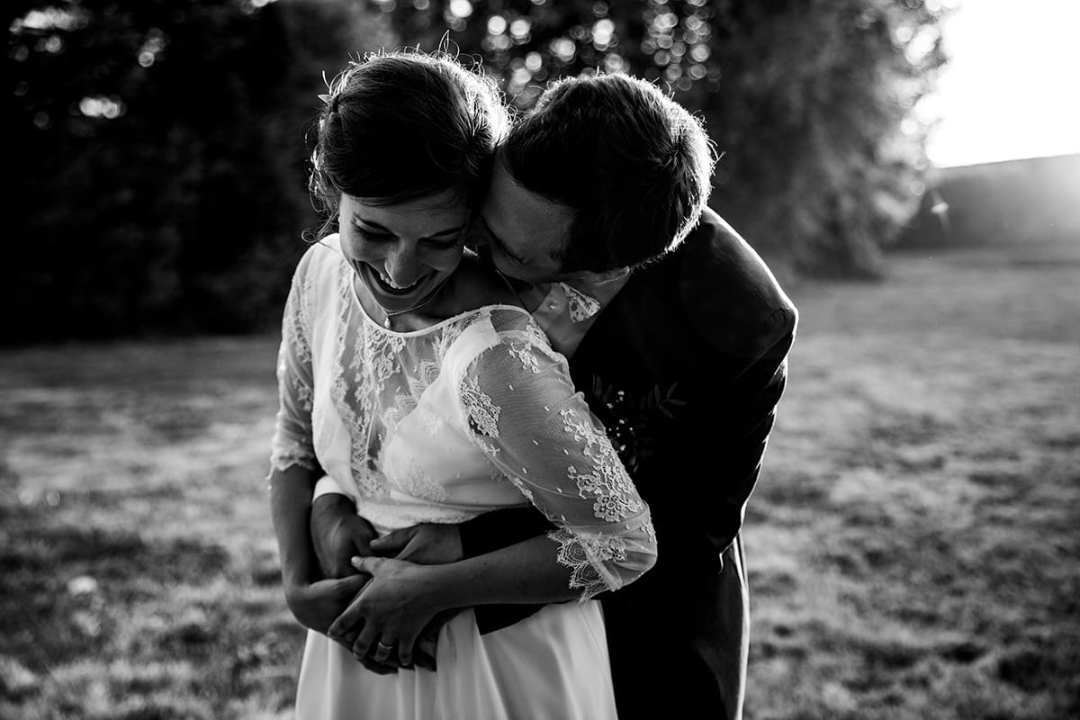 Photographe Mariage dans une maison familiale en bourgogne Castille ALMA photographe de mariage montagne, photographe de mariage bourgogne, photographe de mariage authentique