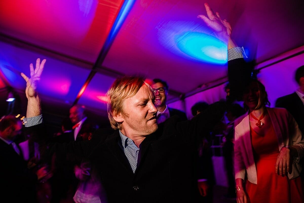 Photographe Mariage dans une maison familiale en bourgogne Castille ALMA photographe de mariage montagne, photographe de mariage bourgogne, photographe de mariage authentique