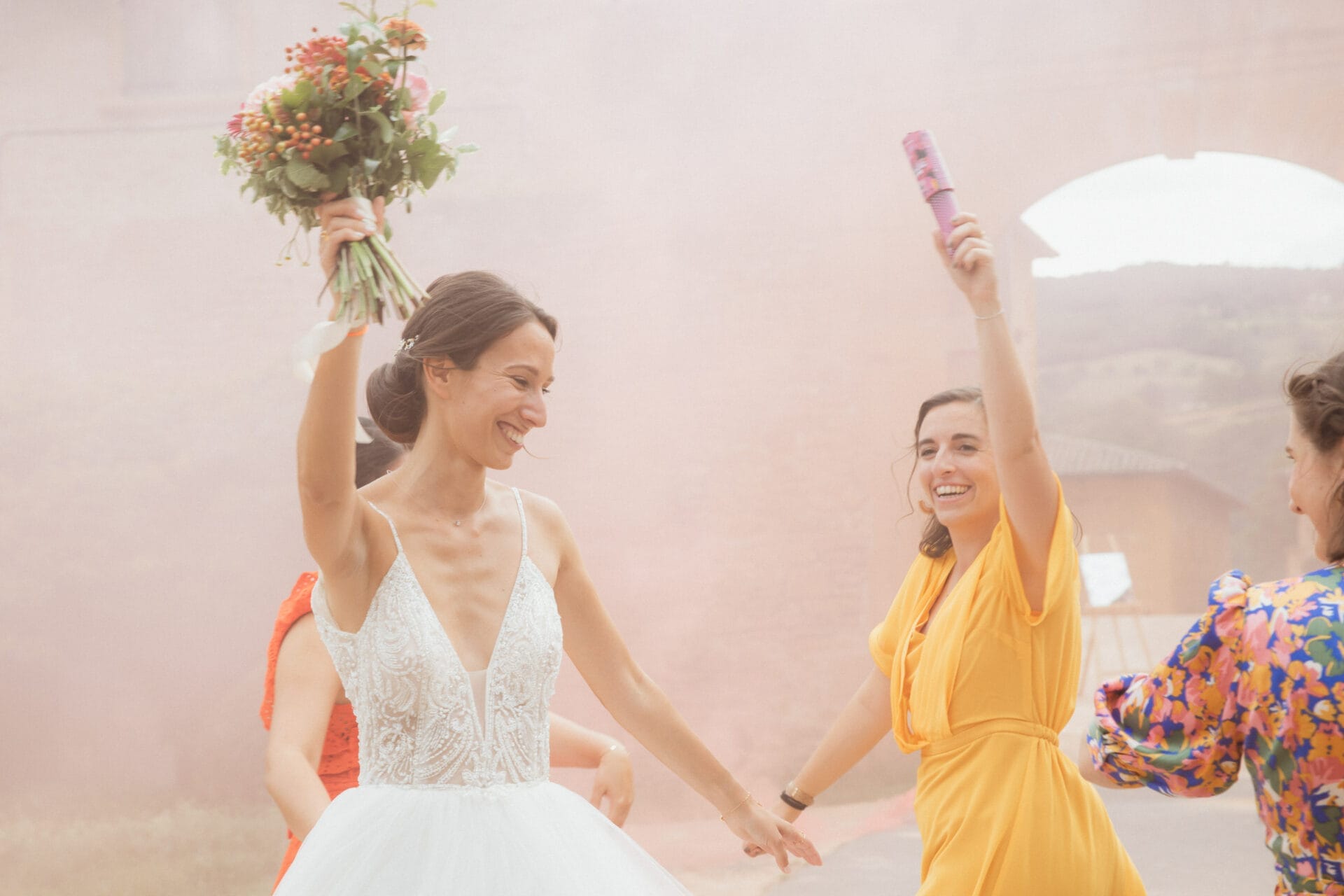 Comment choisir son photographe de mariage 2019 2020 Meilleur photographe de mariage Manoir de la Garde Meilleur photographe de mariage Domaine la Javernière, meilleur photographe de mariage Comptoir Saint Hilaire, Meilleur photographe de mariage Chateau du Sou, Chateau de Saint Trys, Grand Hotel de Vevey, Domaine de Bellevue, Chateau de Pizay, Meilleur photographe Rhône, Meilleur photographe de mariage Lyon, Meilleur phootgraphe de mariage Courchevel, Meilleur photographe de mariage Genève, Meilleur photographe de mariage Grenoble, Aix les Bains, Chalon sur Saone, Nice, Aix les Bains, Valence.