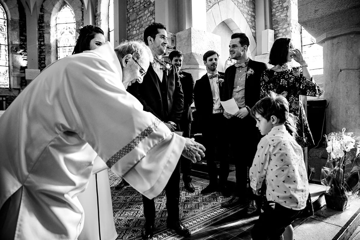 Photographe de mariage au Domaine Morgon la Javernière en automne Castille ALMA meilleur photographe de mariage au domaine de la Javernière.