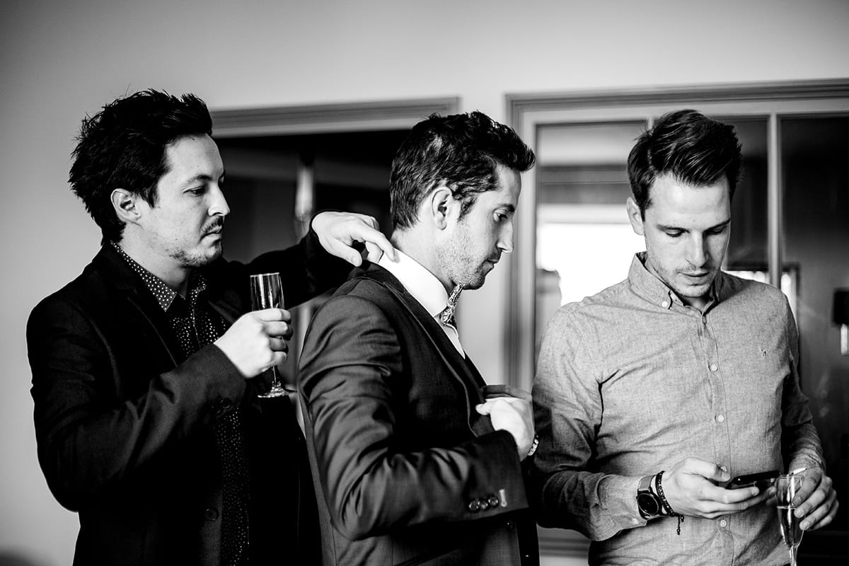 Photographe de mariage au Domaine Morgon la Javernière en automne Castille ALMA meilleur photographe de mariage au domaine de la Javernière.