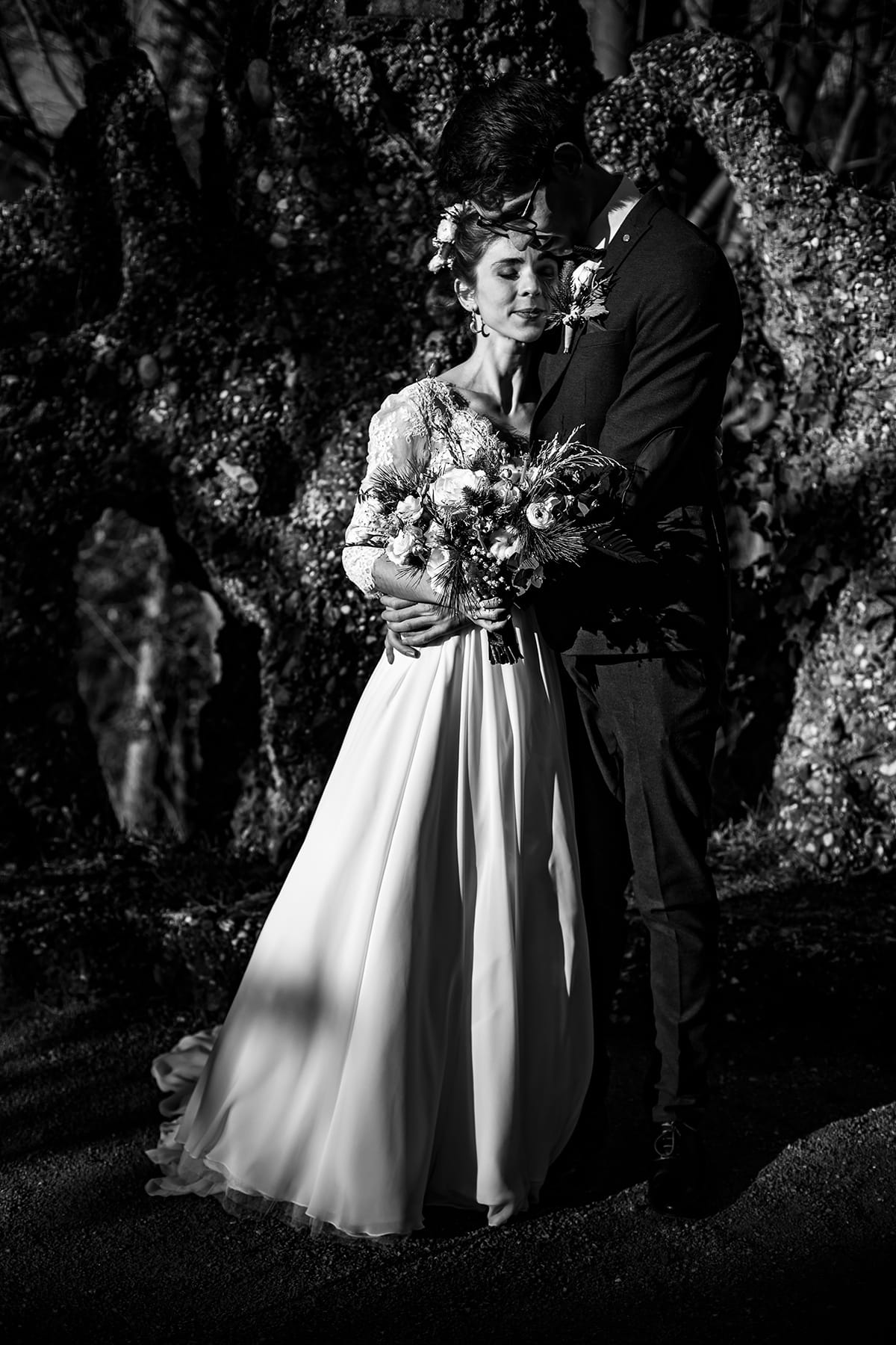 Mariage en hiver au Manoir de la Garde. Castille ALMA photographe de mariage.