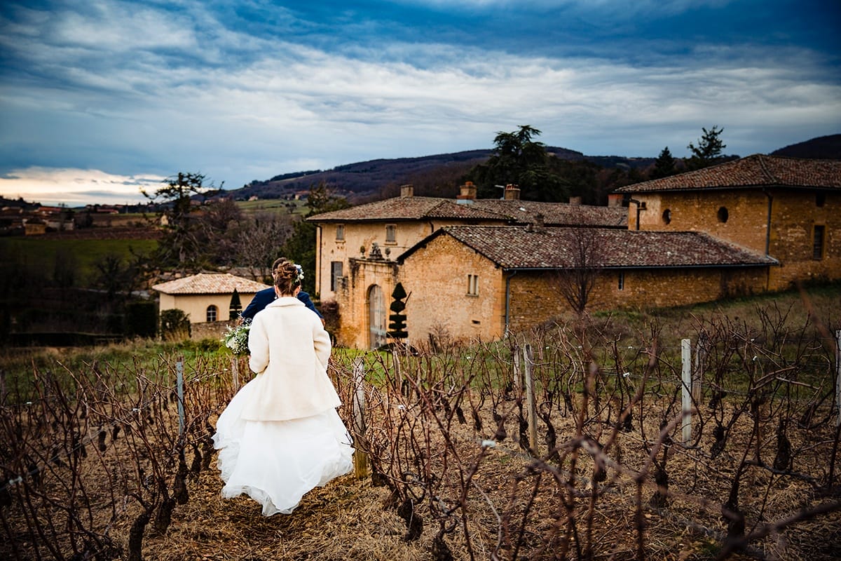 Mariage en hiver au Manoir de la Garde. Castille ALMA photographe de mariage.