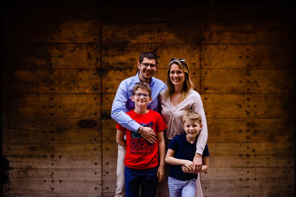 Séance photo en famille. Castille ALMA photographe de famille.