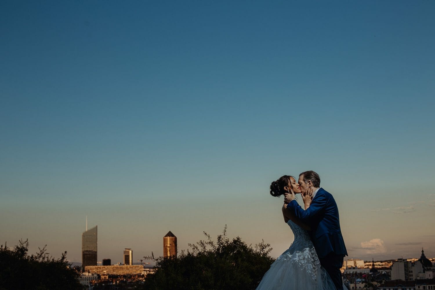 Photographe mariage à Lyon Photographe mariage Yacht Officiel Villa Florentine Lyon. Castille ALMA David POMMIER