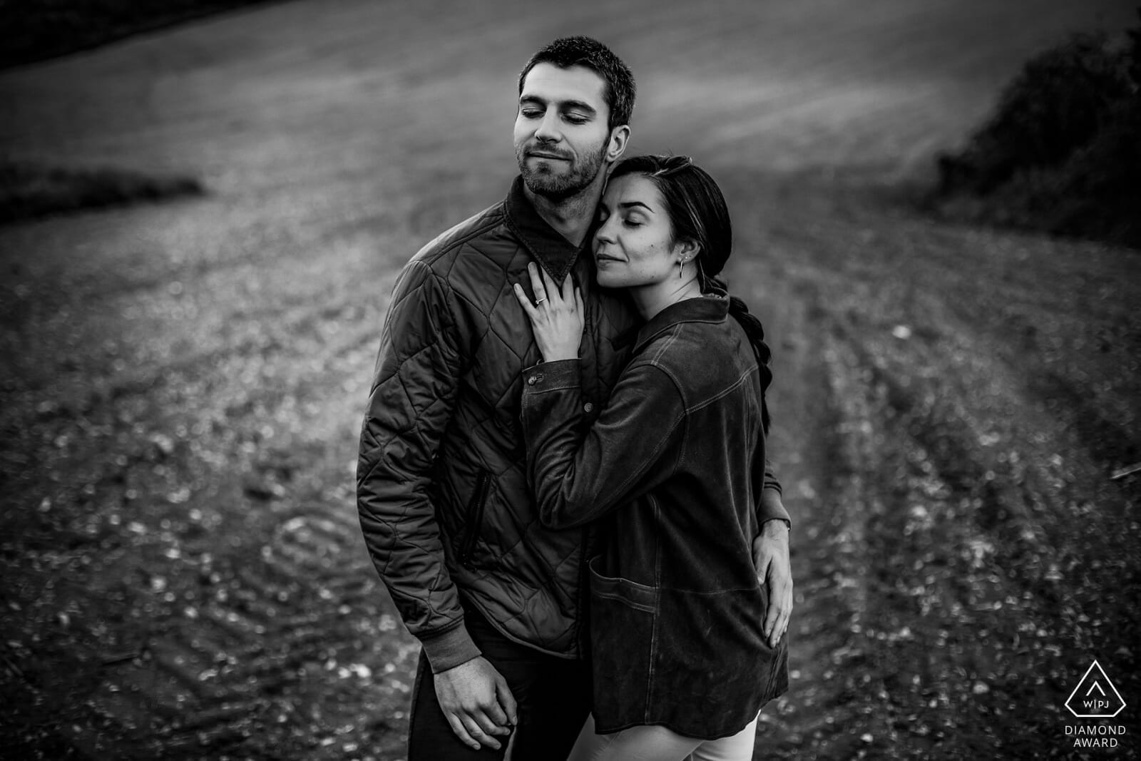 engagement-photo-shoot-session-2586352.jpeg engagement-photo-shoot-session-2586350.jpeg engagement-photo-shoot-session-2586344.jpg engagement-photo-shoot-session-2586341.jpg