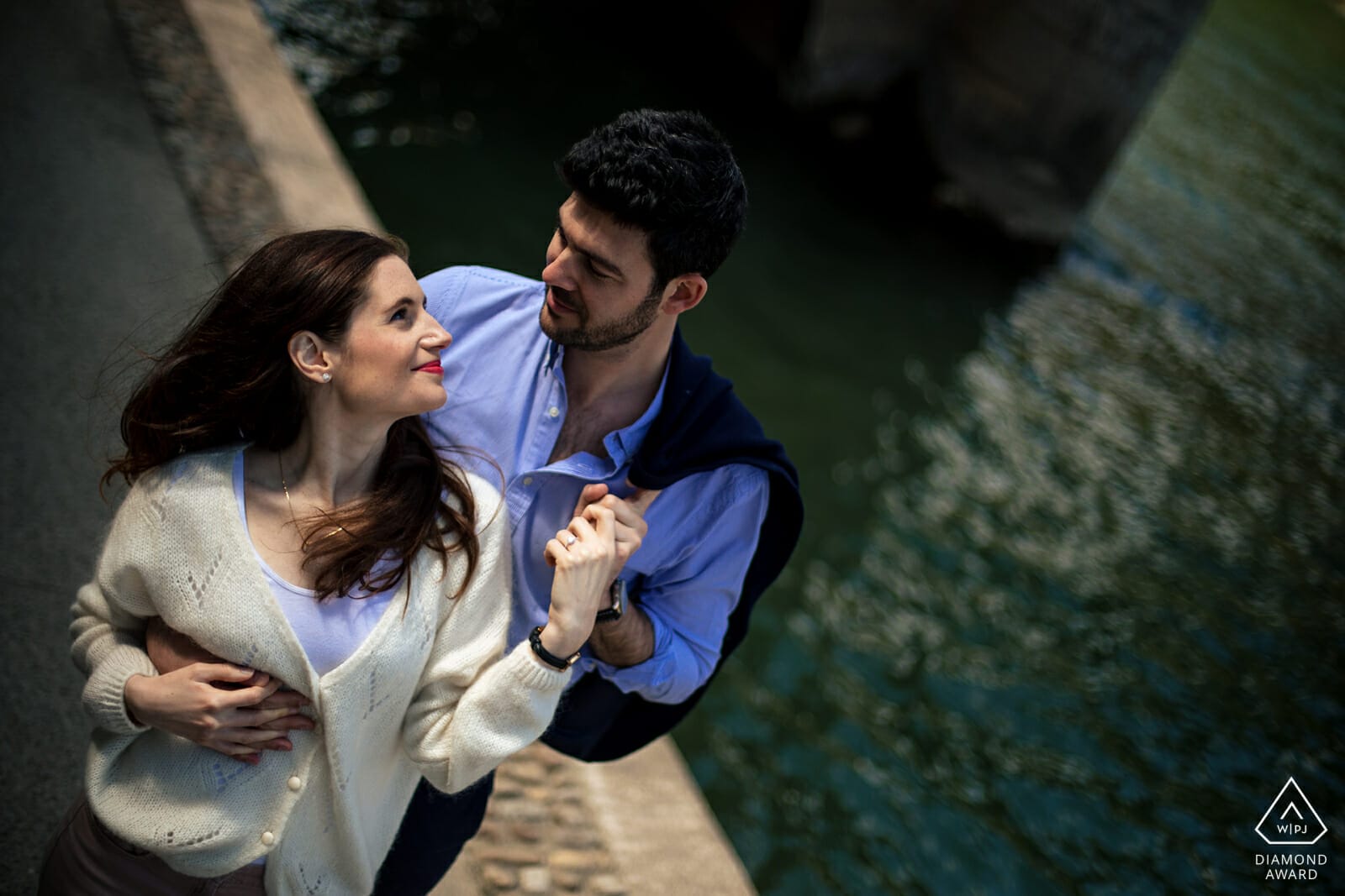 love session séance photo de couple Meilleur photographe de mariage à Lyon 2022