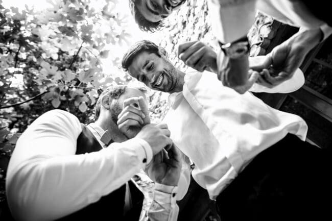 Meilleur photographe de mariage dans la Drôme au Gite de la Batie. Reportage de mariage Castille ALMA