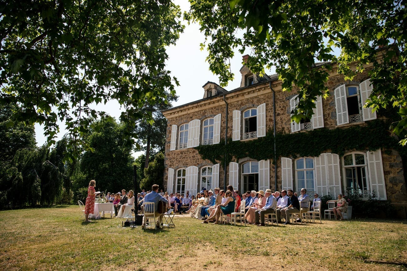Photographe mariage laic Chateau de Gaudras Ardèche @castillealma