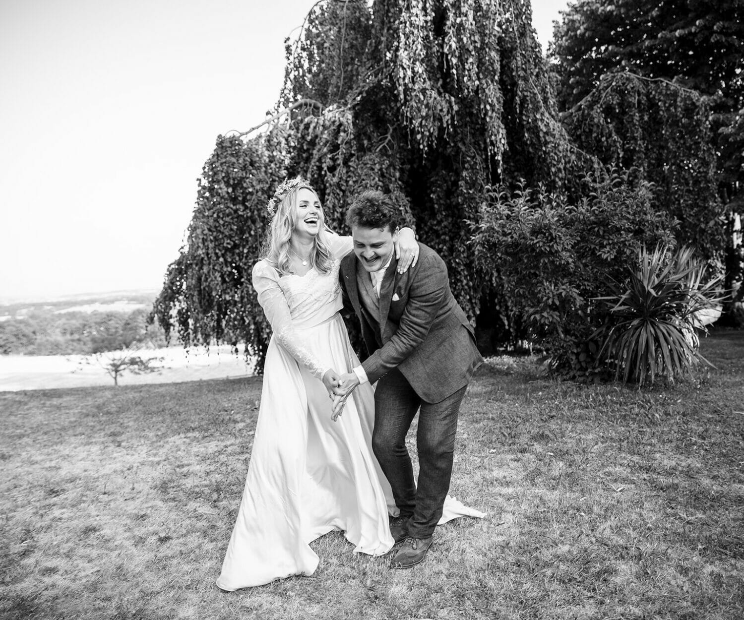 Photographe mariage laic Chateau de Gaudras Ardèche @castillealma