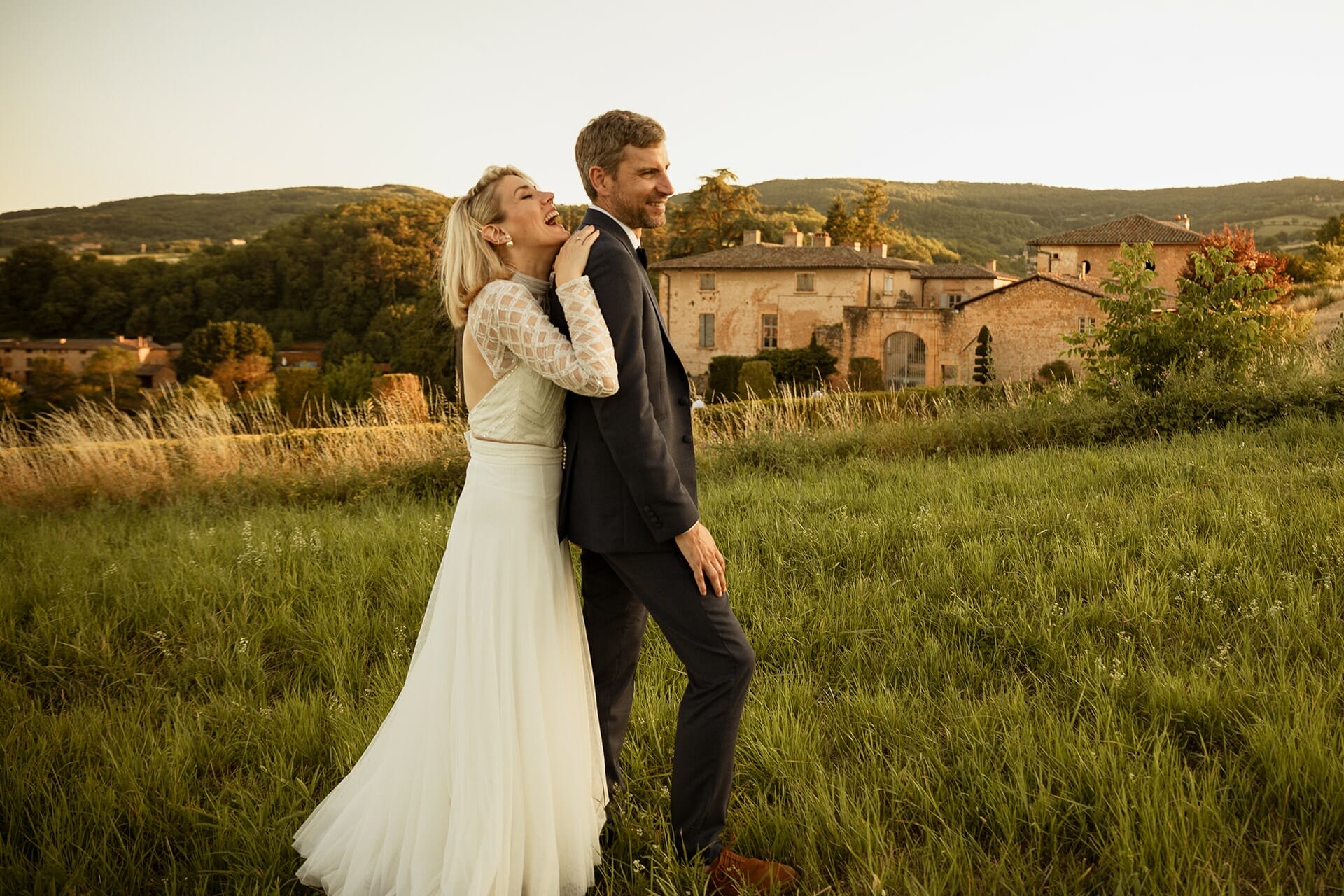 Etre plus qu'une belle mariée. @Castillealma photographe de mariage dans le beaujolais