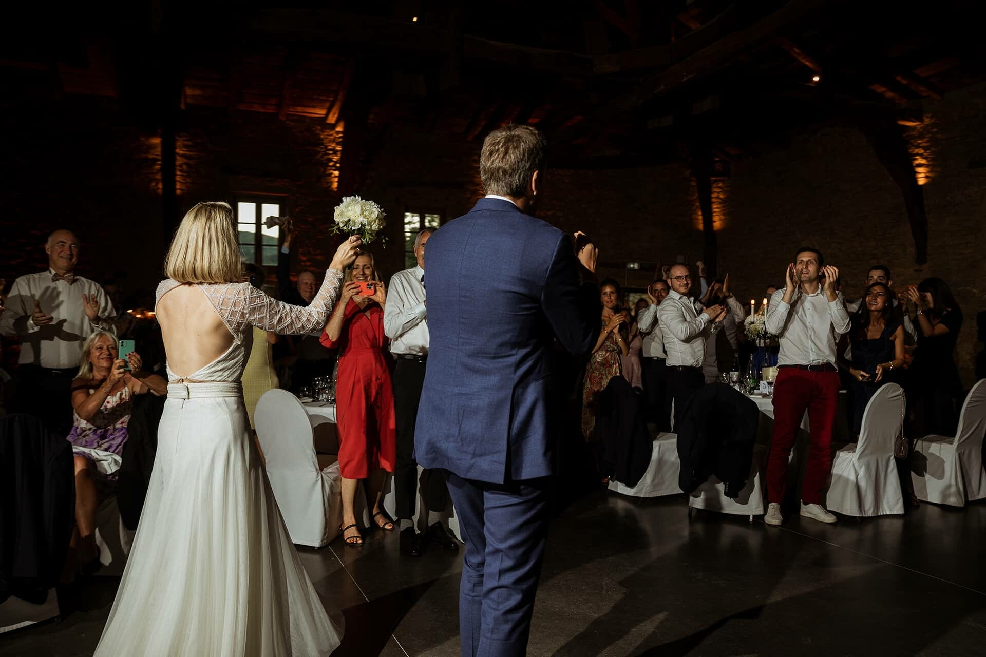 Etre plus qu'une belle mariée. @Castillealma photographe de mariage dans le beaujolais