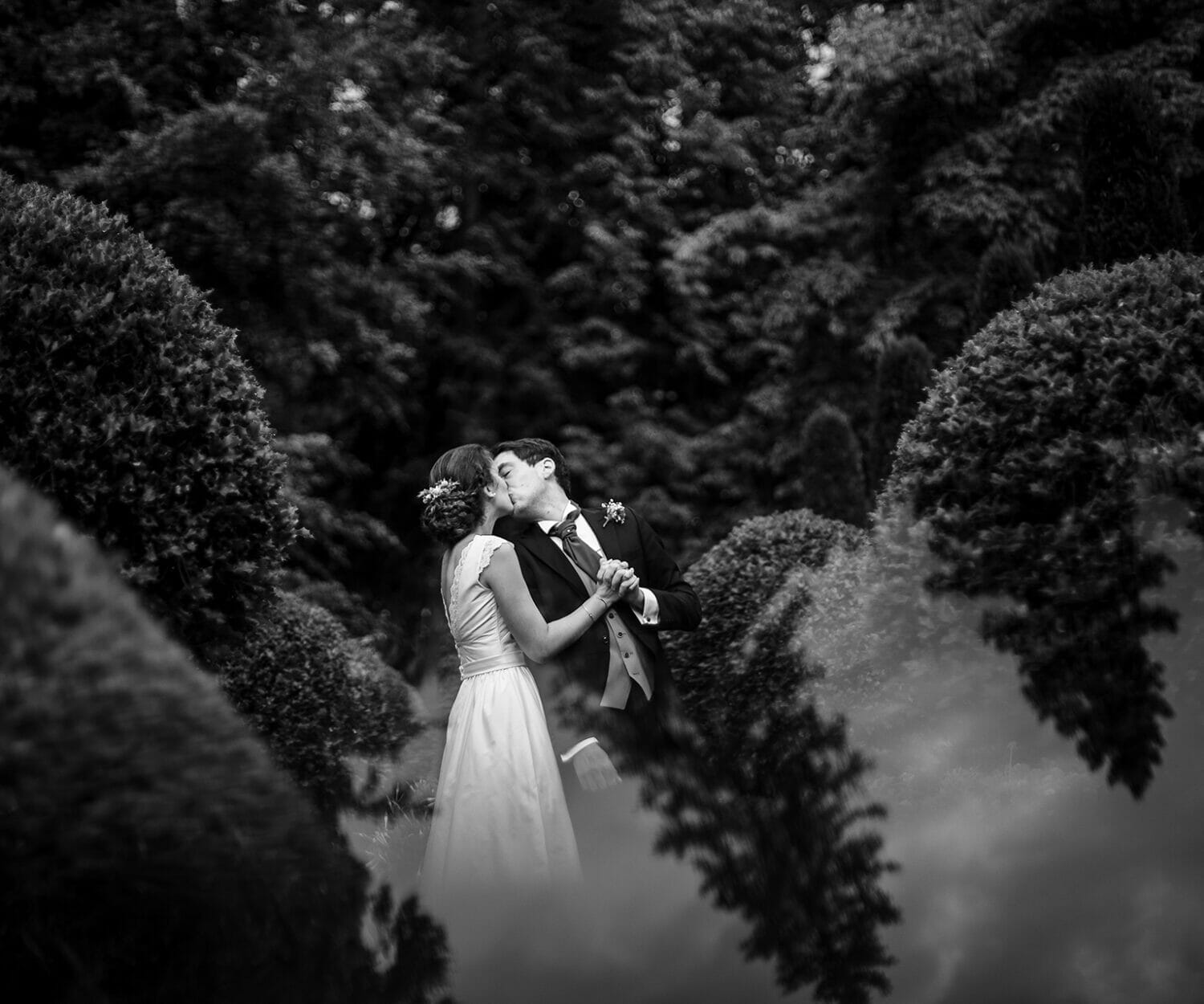 Montagne russe des émotions au mariage @castillealma photographe de mariage Lyon