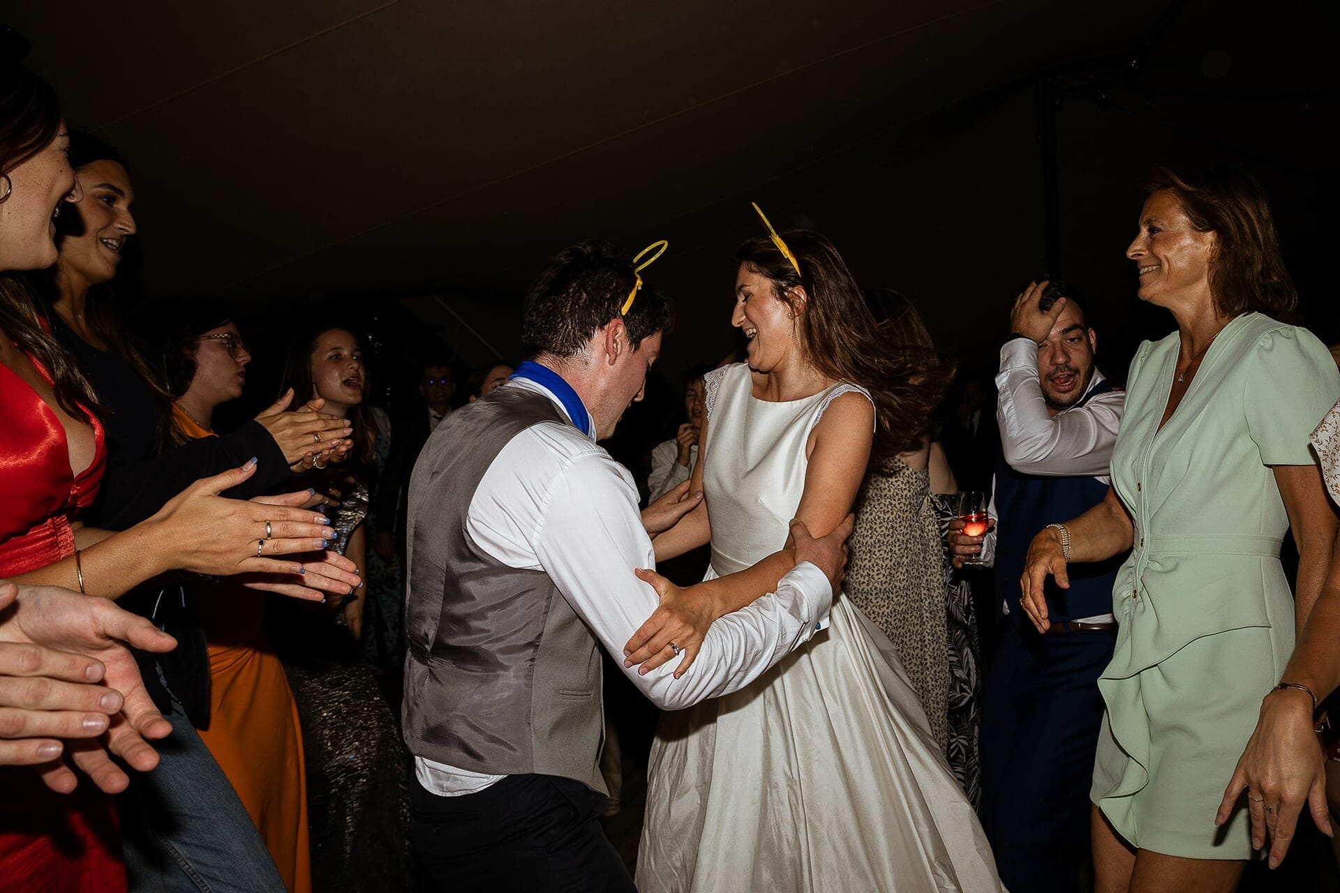 @castillealma photographe de Mariage dans une maison familiale