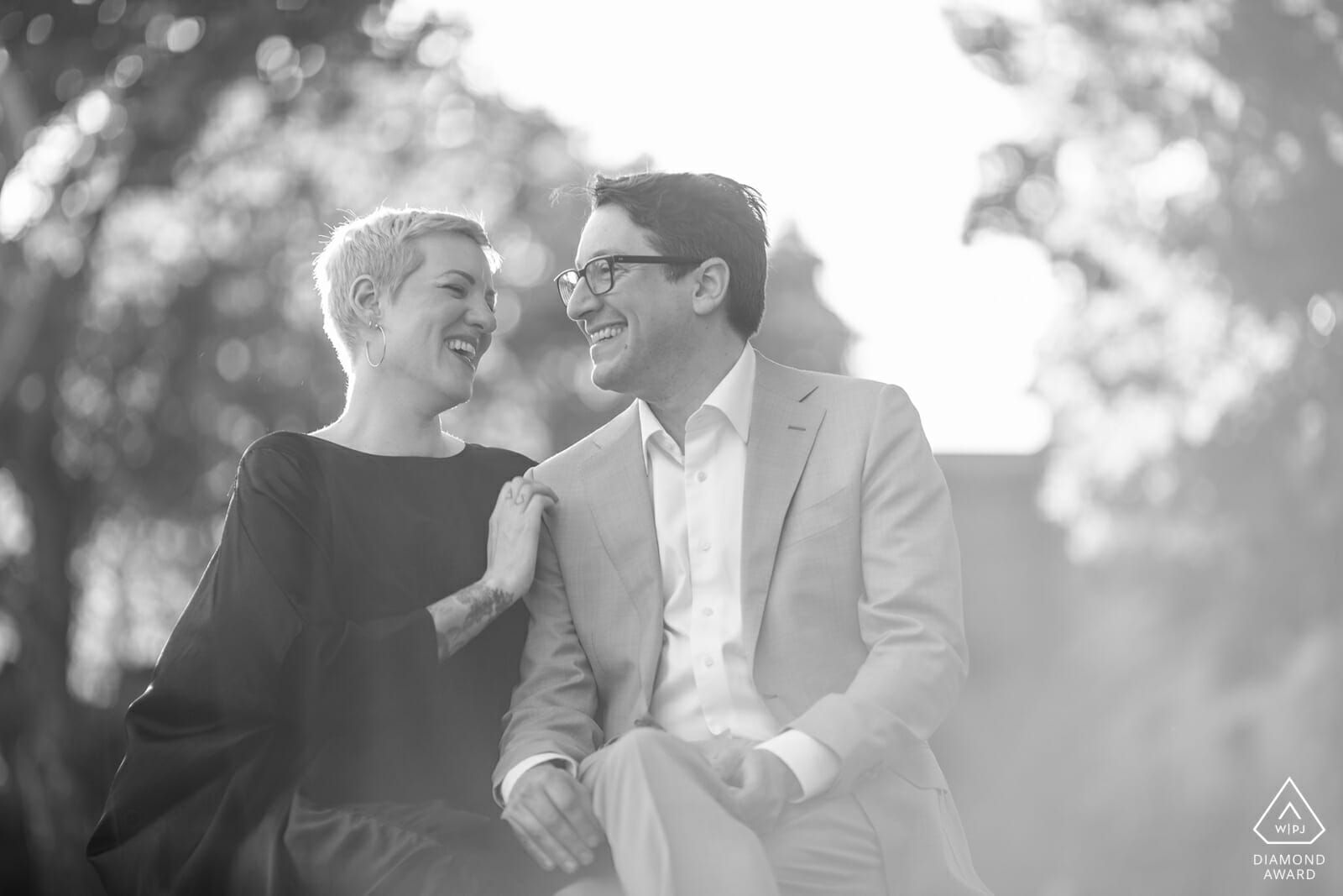 love session séance photo de couple Meilleur photographe de mariage à Lyon 2023