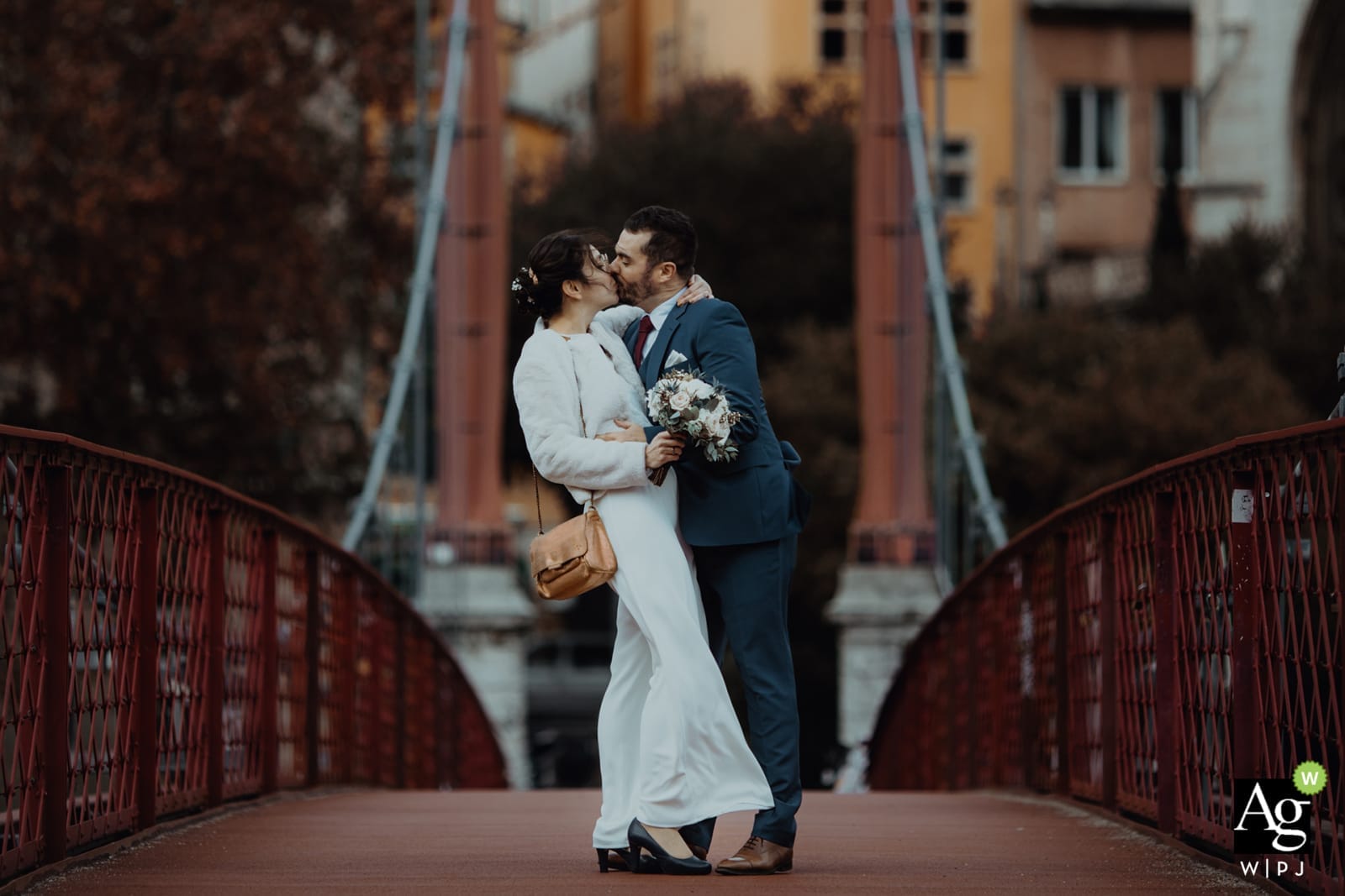 La WPJA reconnaît fièrement Castille Alma comme l'un des meilleurs photographes de mariage internationaux.