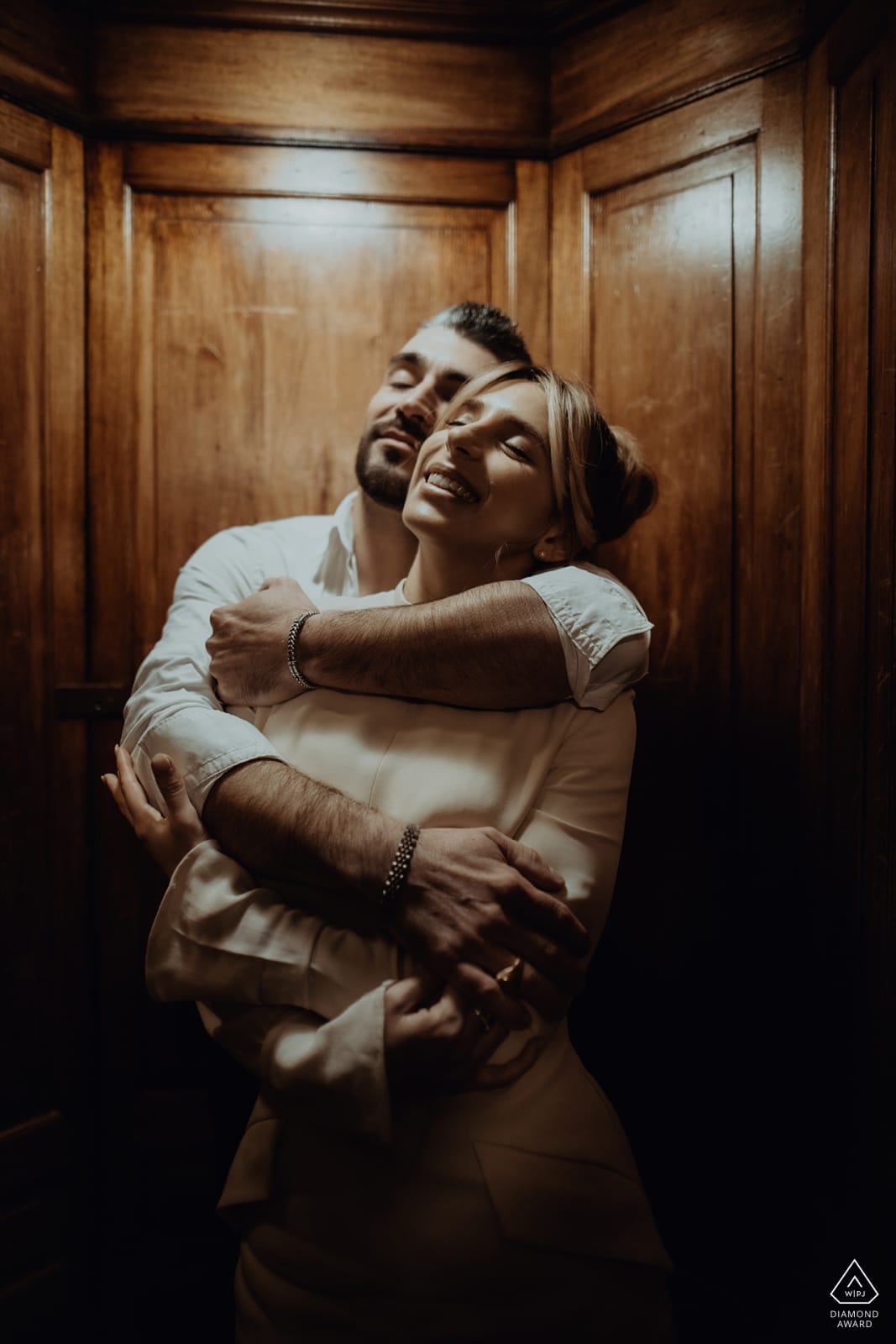 La WPJA reconnaît fièrement Castille Alma comme l'un des meilleurs photographes de mariage internationaux.