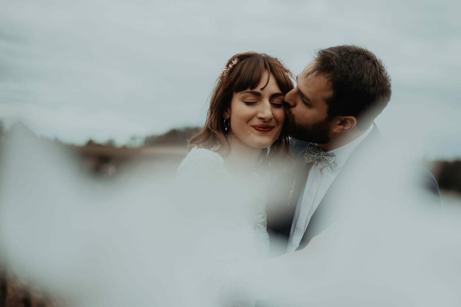 Mariage Laic au domaine de Bénévent Par Castille Alma photographe de mariage à Croix Rousse lyon 4