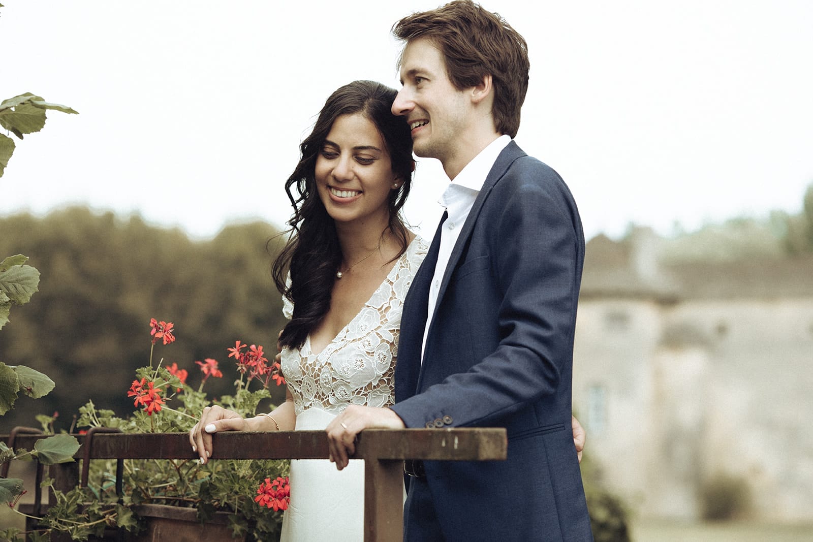 Castille Alma photographe de mariage à la maison. Mariage Intime