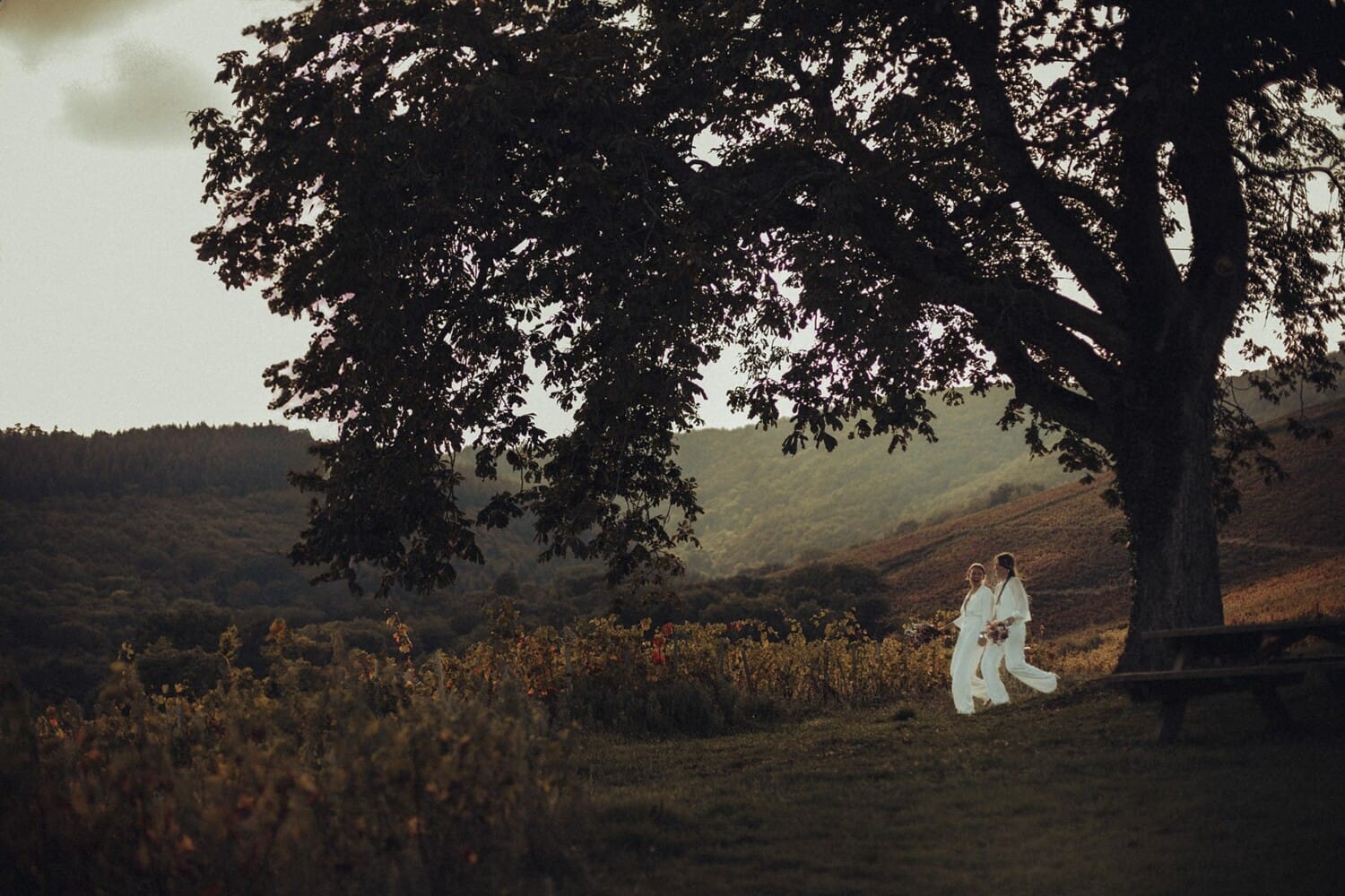 MARIAGE l'Ermitage de Brouilly par Castille ALMA photographe de mariage