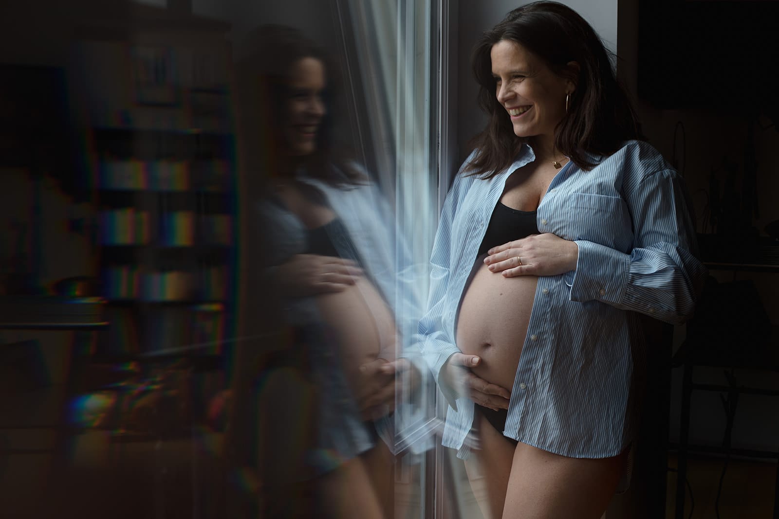 séance grossesse chez toi intime par @castillealma Castille ALMA photographe de grossesse à Lyon