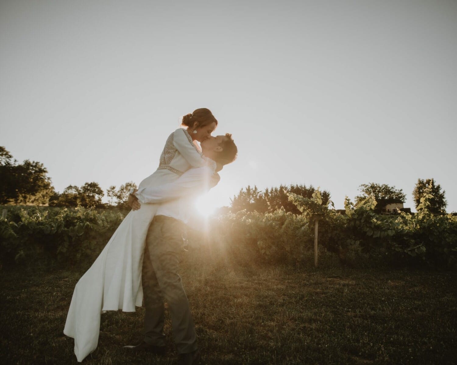 Photographe mariage Domaine Albert – séance couple au coucher du soleil