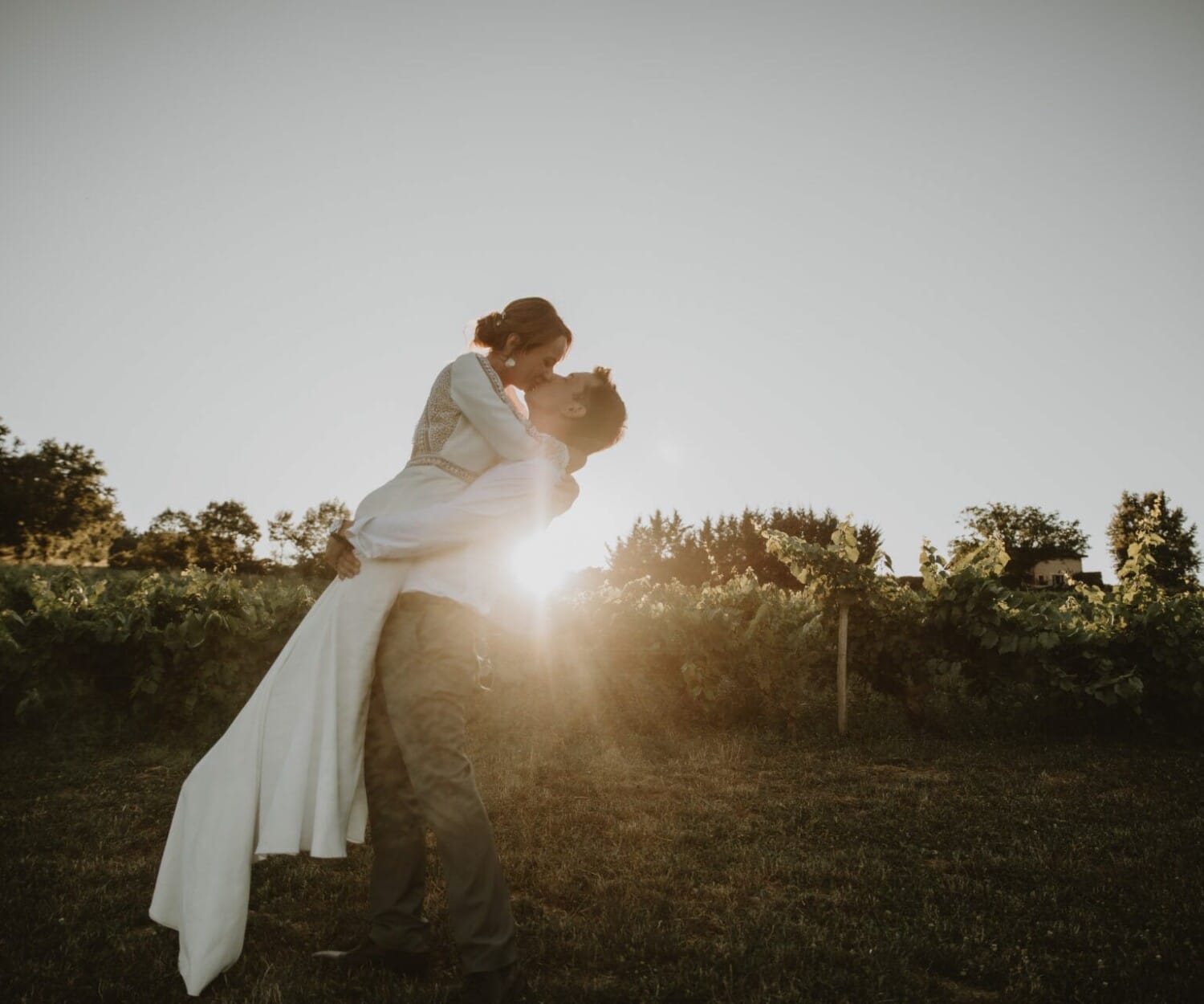 Photographe mariage Domaine Albert – séance couple au coucher du soleil